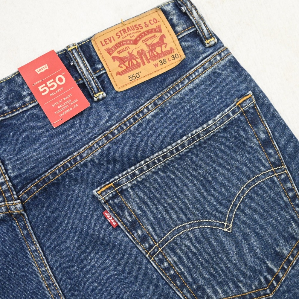 Levi's 550 Jeans Men 38x30 NEW Relaxed Fit Blue‎ Denim Tapered Leg 00550-4886